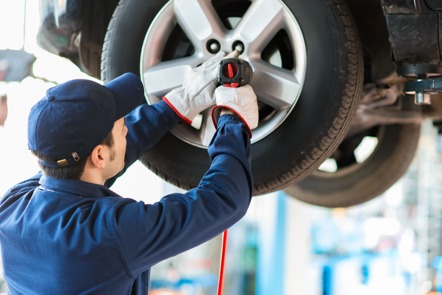 Tire and ram Service